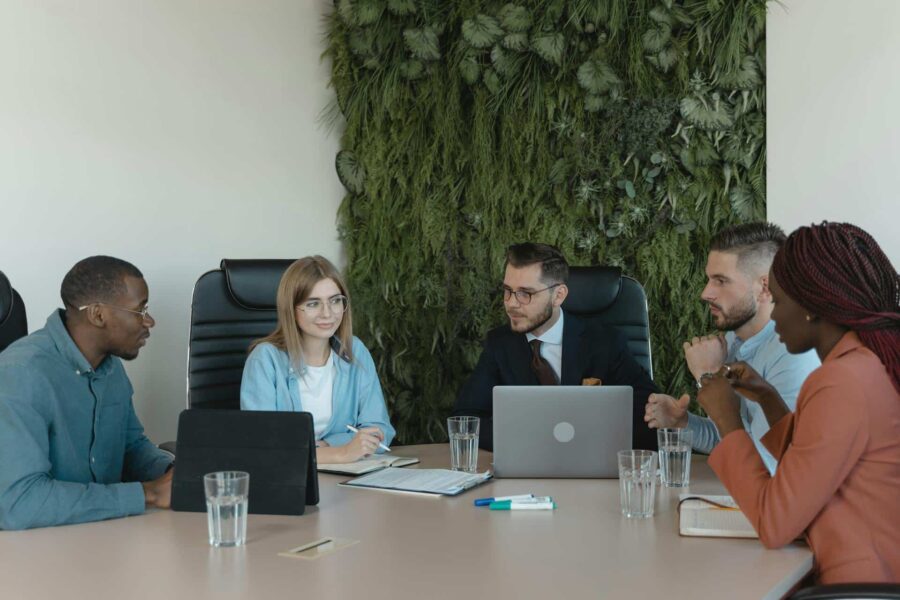 8 tips for more effective workplace communication
